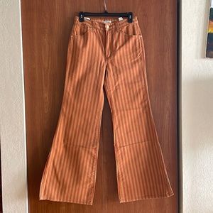 Wrangler Wanderer High Rise Flare